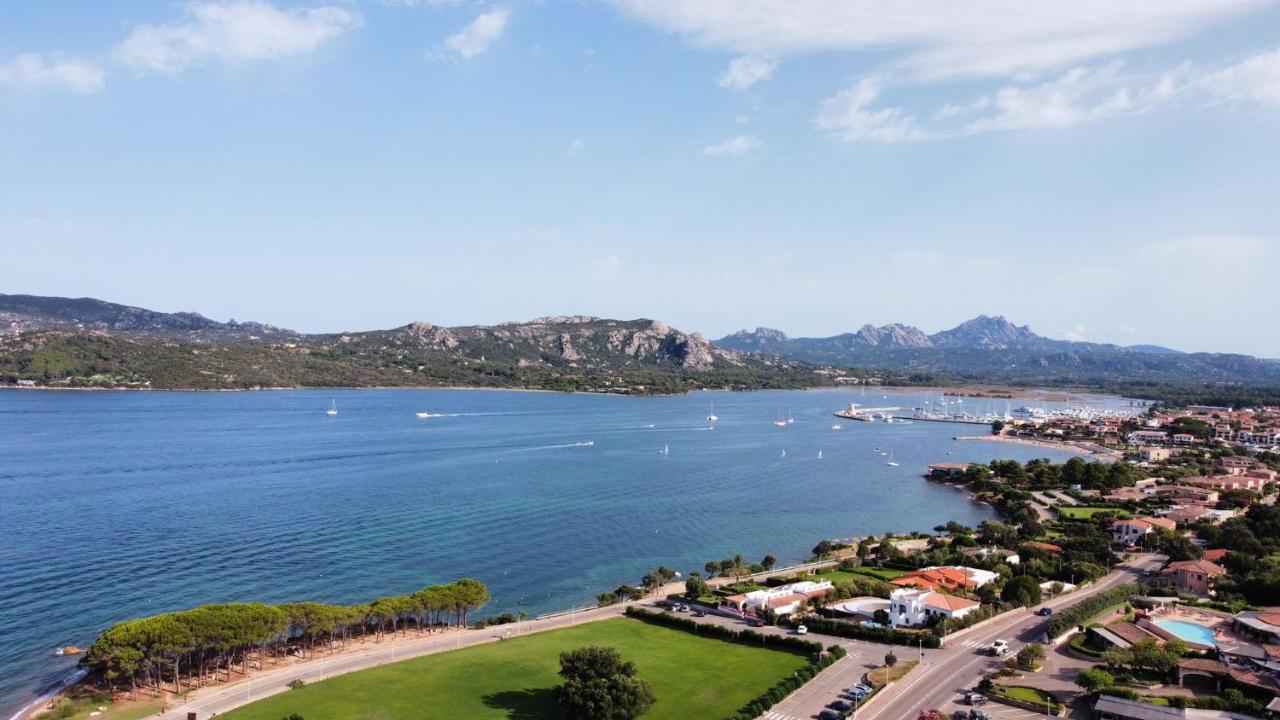 Aqualife Luxury Apartment Arzachena Ngoại thất bức ảnh